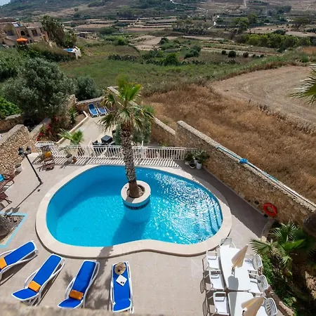 Blossom * Ghasri (Gozo)