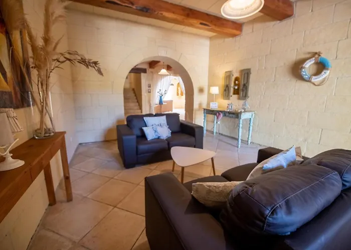 Villa Blossom Għasri