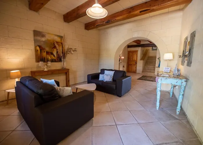 Villa Blossom Għasri