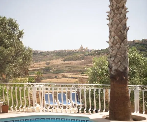 Blossom Villa Għasri